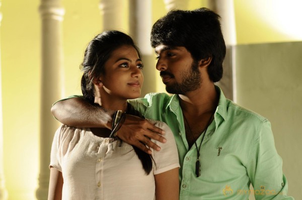 Trisha Illana Nayanthara Tamil Movie Stills