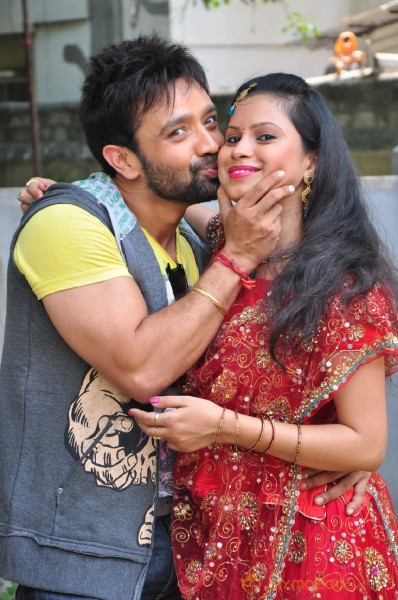 Vajrala Veta Movie Latest Stills