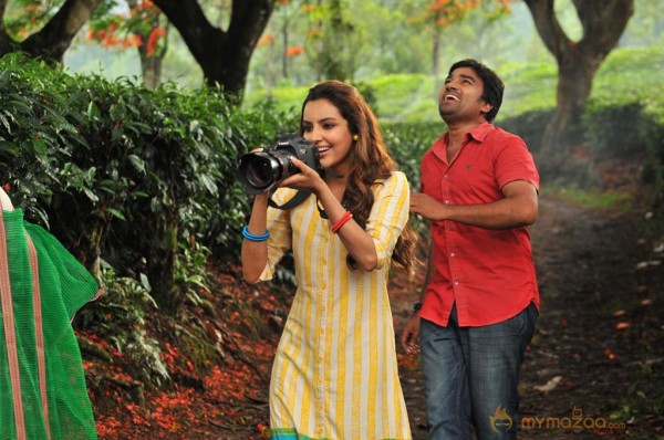 Vanakkam Chennai Movie Stills 