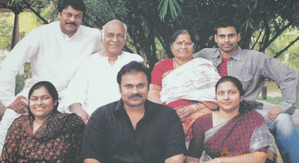 Chiranjeevi's Rare Photos — photo 10