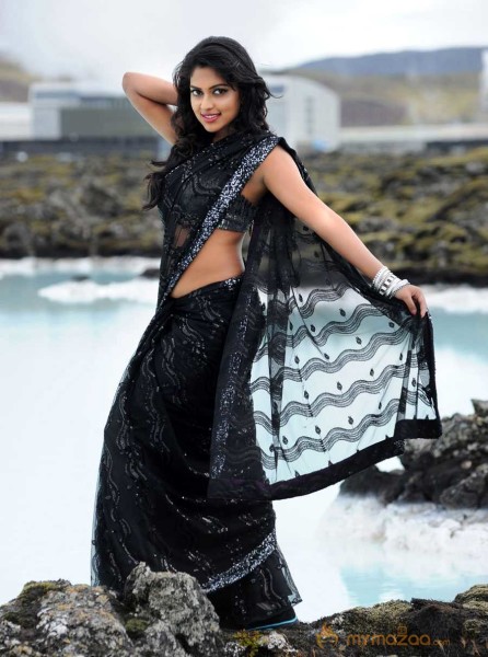  Amala Paul 