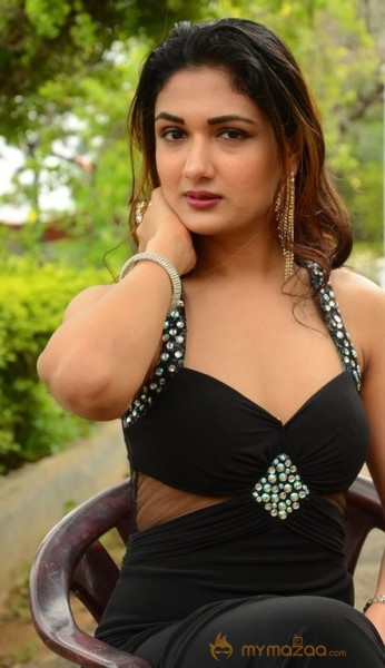 Esha Agarwal New Photoshoot Stills Gallery