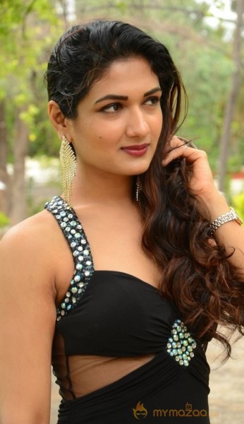 Esha Agarwal New Photoshoot Stills Gallery