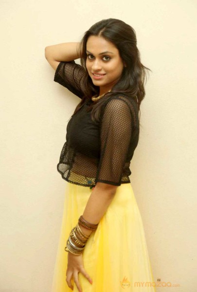  Geetha Bhagat Photoshoot At Kadile Bommala Katha Movie Audio Launch 