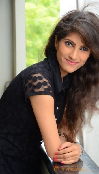 Geethanjali New Photos