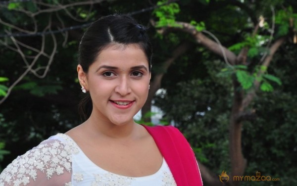 Mannara Chopra Photos