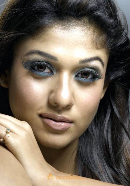 Hot and Cute Nayanthara Photo Gallery