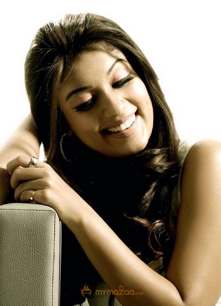 Hot and Cute Nayanthara Photo Gallery