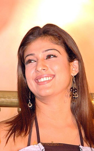 Hot and Cute Nayanthara Photo Gallery