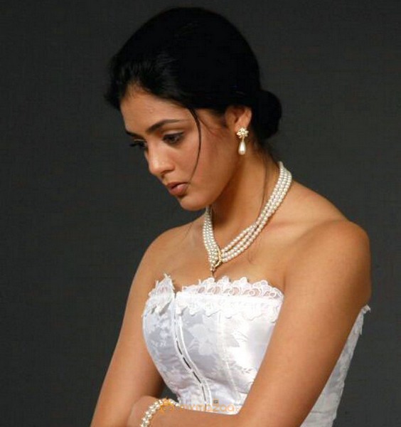 Parvathi Melton Photos