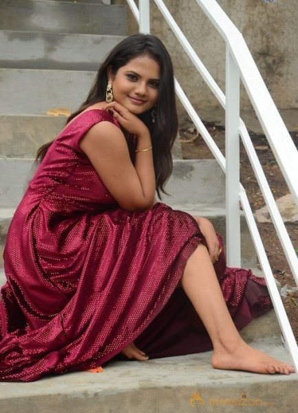 Priyanka Sharma Hot Photoshoot — photo 9