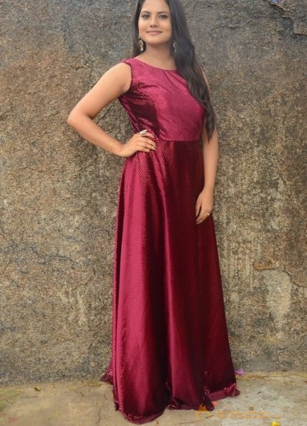 Priyanka Sharma Hot Photoshoot — photo 13