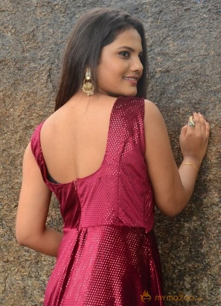 Priyanka Sharma Hot Photoshoot — photo 14