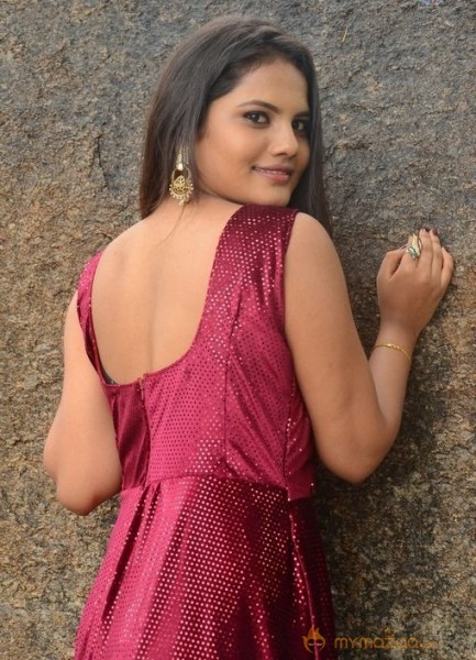 Priyanka Sharma Hot Photoshoot — photo 24