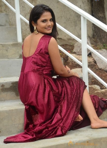 Priyanka Sharma Hot Photoshoot — photo 1