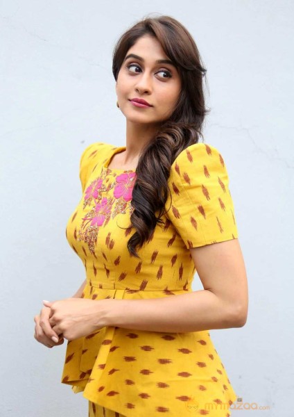  Regina Cassandra 