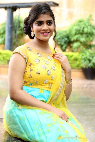  Samatha Photoshoot At Hi Life Exhibition Brochure Launch 