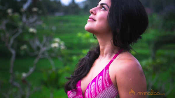 Shenaz Treasurywala Latest Glam Pics