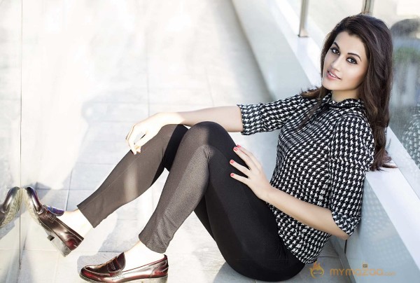  Taapsee Pannu New Photoshoot 