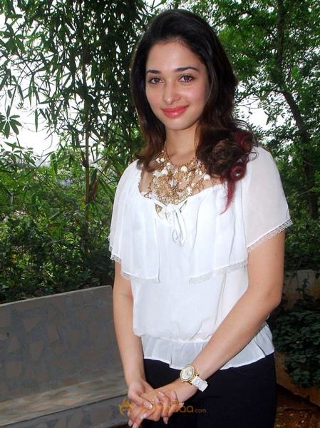 Tamanna cute pic