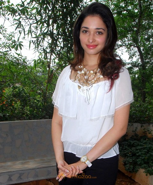 Tamanna cute pic