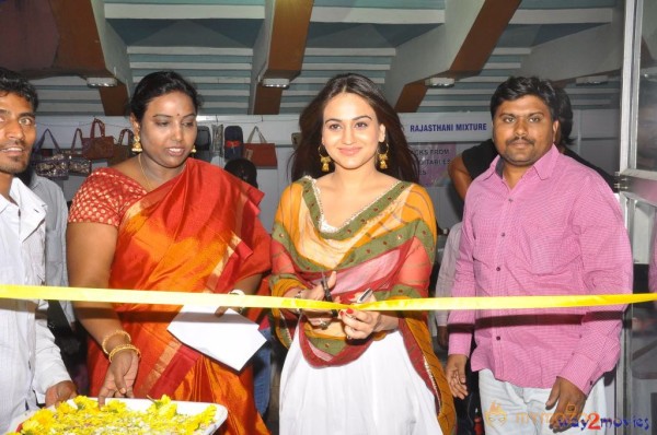 Aksha At Trendz Summer Fashion Exhibition Launch 