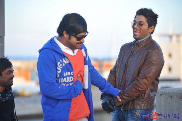 Allu Arjun & Jr.NTR At Spain Stills  — photo 5