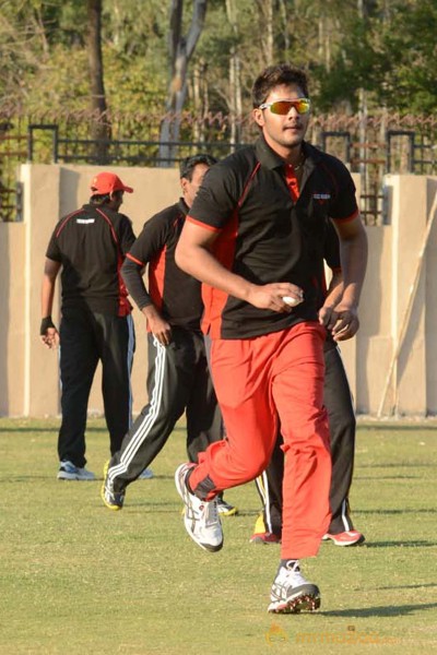 CCL 3 Telugu Warriors Team Practising At Ranchi 