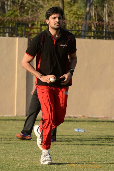 CCL 3 Telugu Warriors Team Practising At Ranchi 