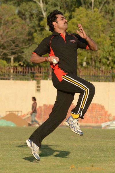 CCL 3 Telugu Warriors Team Practising At Ranchi 