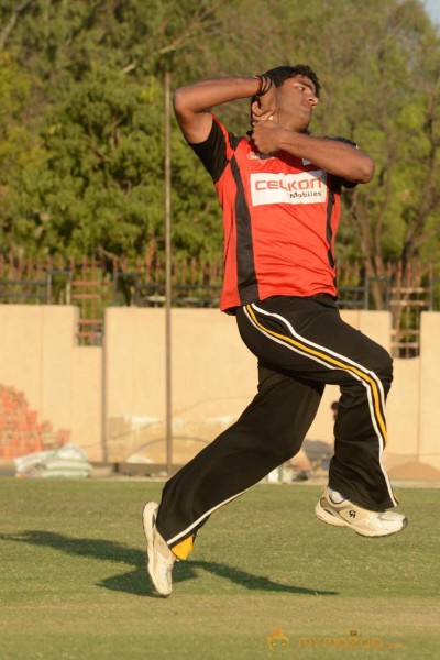 CCL 3 Telugu Warriors Team Practising At Ranchi 