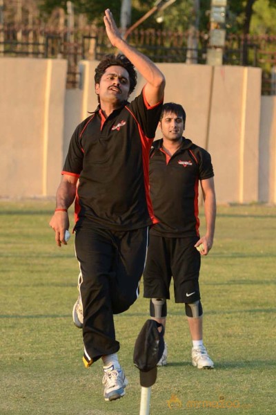 CCL 3 Telugu Warriors Team Practising At Ranchi 