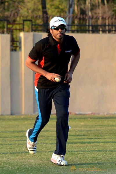 CCL 3 Telugu Warriors Team Practising At Ranchi 