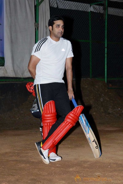 CCL 3 Telugu Warriors Team Practising For Semifinals 