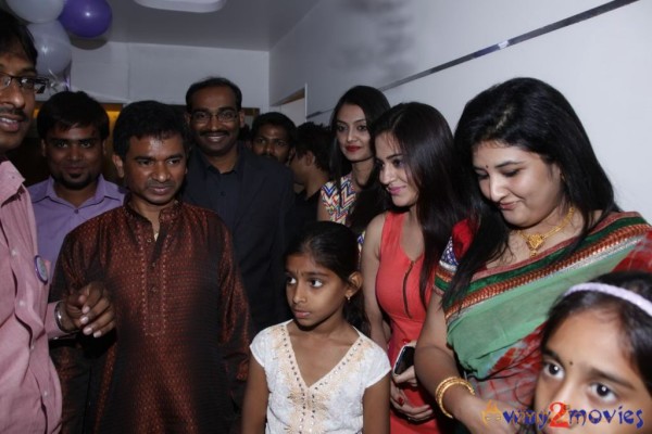 Celebs At Naturals Family Salon Launch 