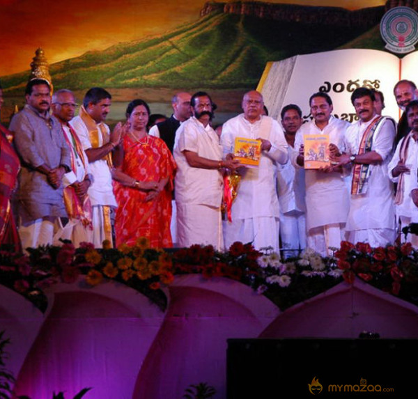 Chirajeevi At Telugu Mahasabhalu 2012 Photos