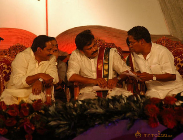 Chirajeevi At Telugu Mahasabhalu 2012 Photos