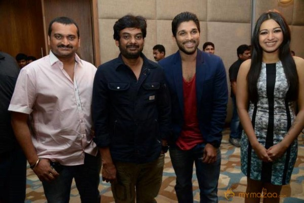 Iddarammayilatho Hexa Platinum Disc Function Photos