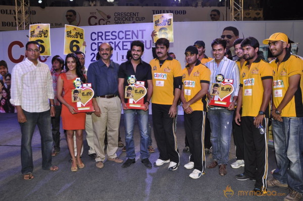 Ko Antey Koti Platinum Disk Event Photos