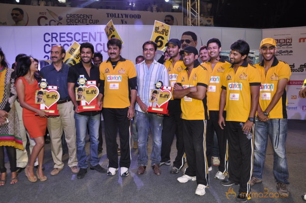 Ko Antey Koti Platinum Disk Event Photos