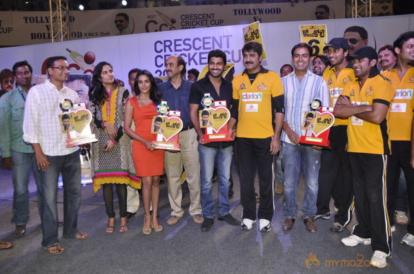 Ko Antey Koti Platinum Disk Event Photos