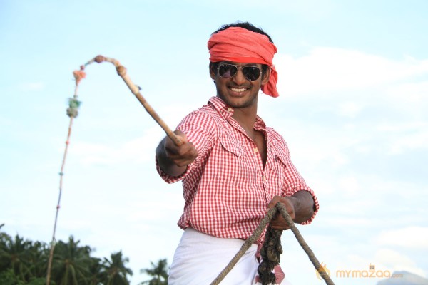 Madha Gaja Raja Movie Latest Photos