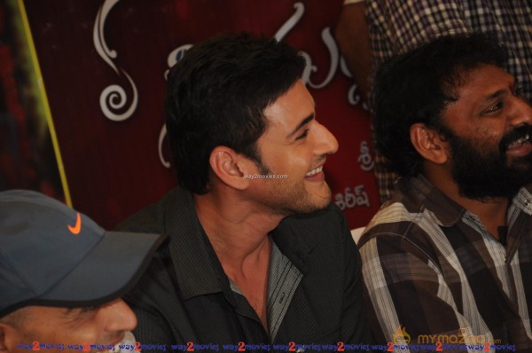 Mahesh babu at SVSC Press Meet Vijayawada 