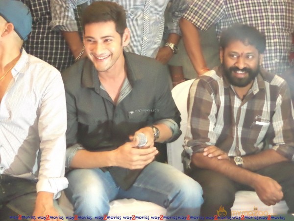 Mahesh babu at SVSC Press Meet Vijayawada 