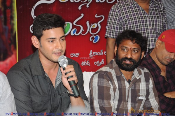 Mahesh babu at SVSC Press Meet Vijayawada 