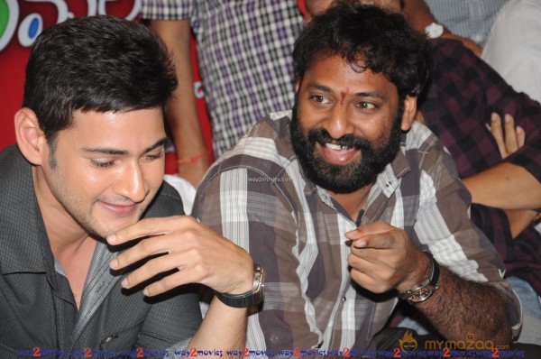 Mahesh babu at SVSC Press Meet Vijayawada 