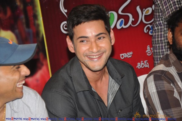 Mahesh babu at SVSC Press Meet Vijayawada 