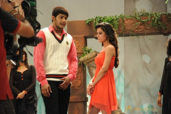 Manasunu Maaya Seyake Movie working Stills