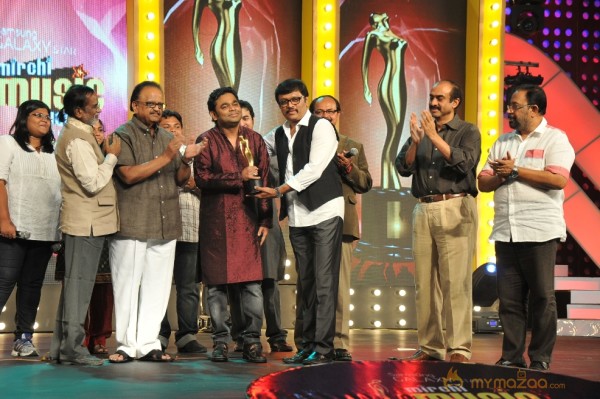 Mirchi Music Awards 2013 Photo Gallery