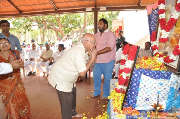 Mohan Babu's Father Manchu Narayanaswamy 11th Day Rite 